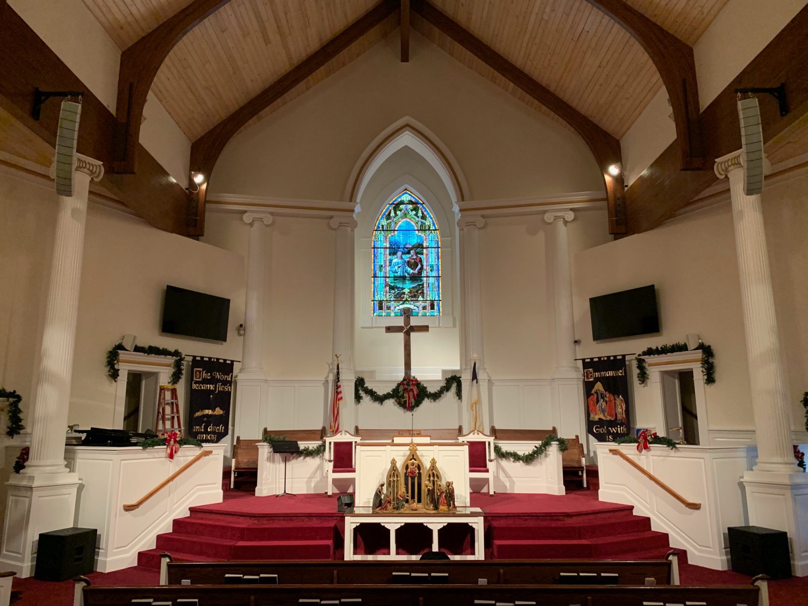 RMB Deploys Martin Audio O-Line System for Selma Baptist Church ...