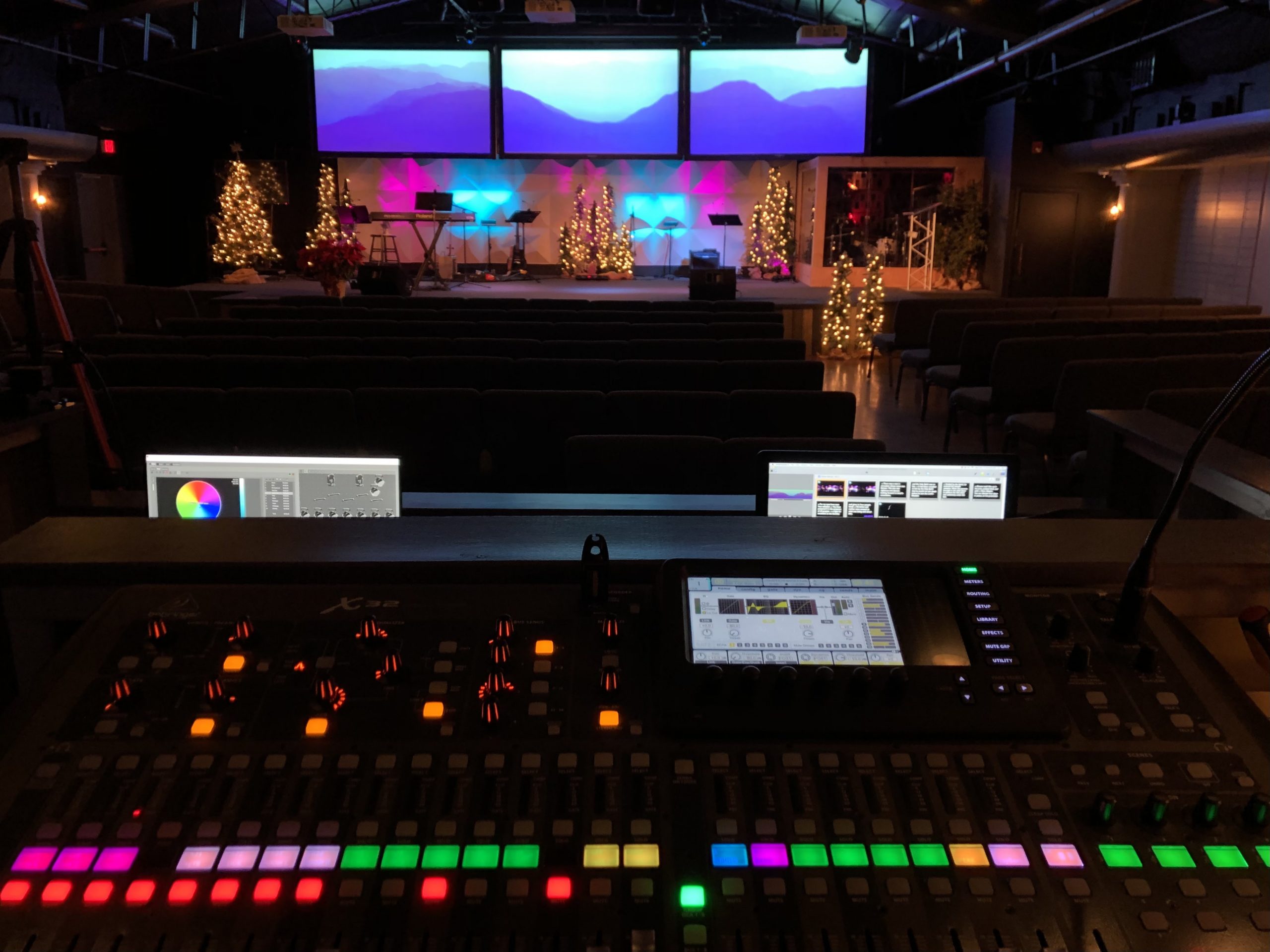 LifeQuest Church Finds “Perfect” Projector to Fit Its Needs With Maxell Pro AV
