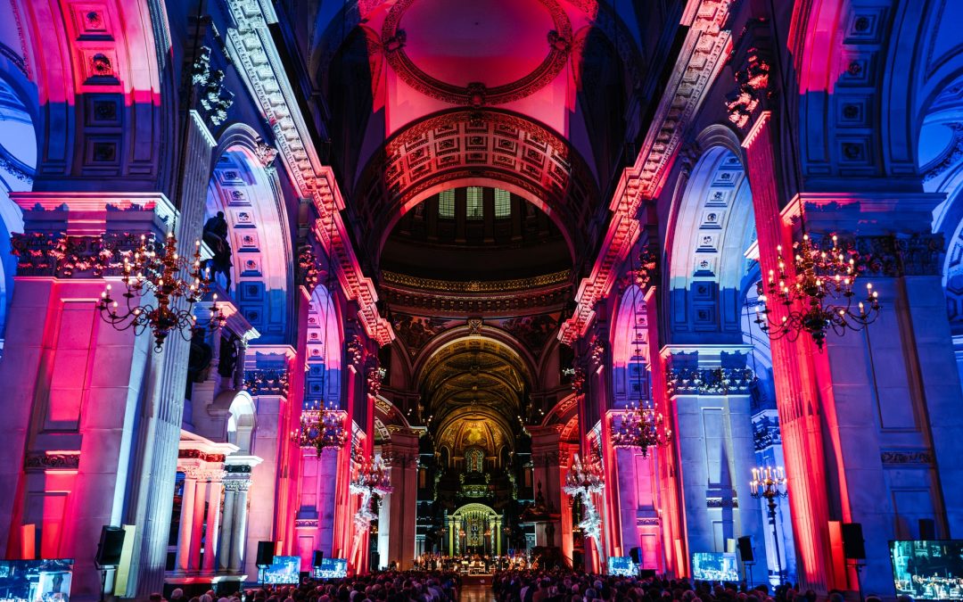 St Paul’s Cathedral shines with PROLIGHTS