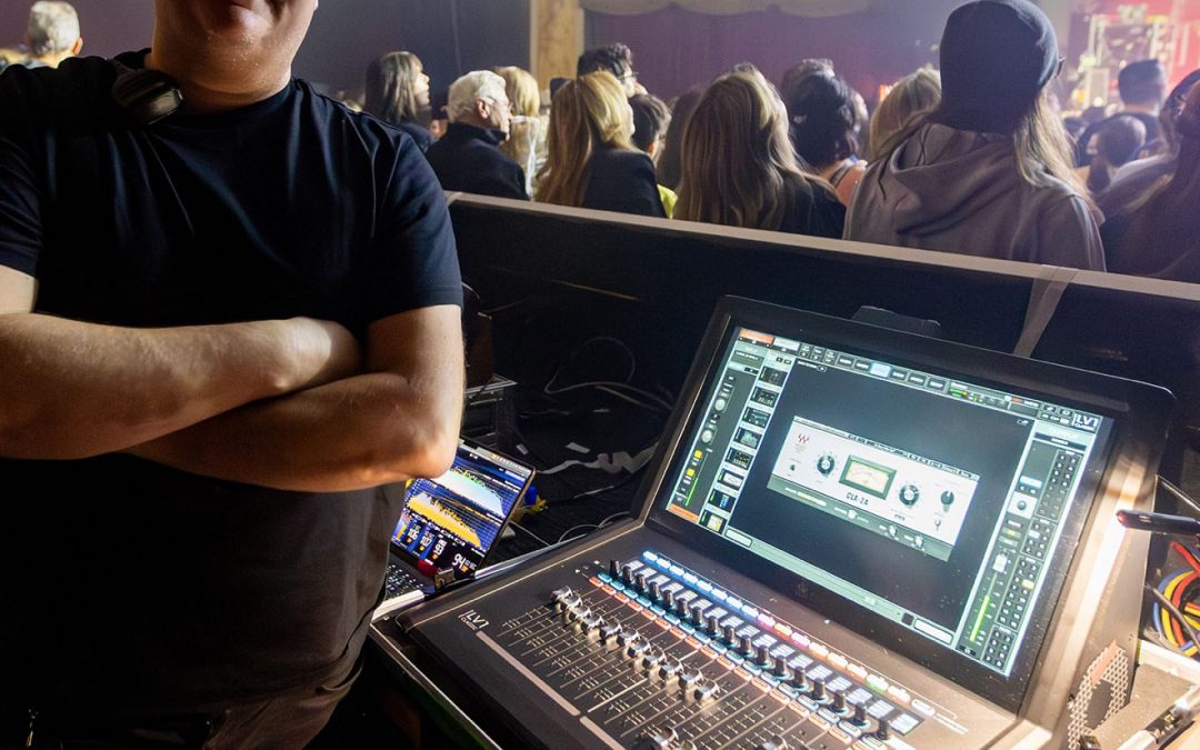 Waves eMotion LV1 Classic Console chosen for Simple Plan 2025 World Tour